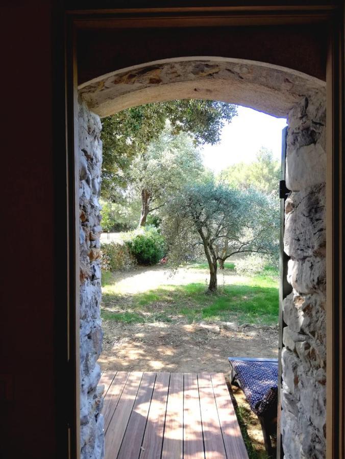 فندق Les Cabanons Sainte Victoire المظهر الخارجي الصورة